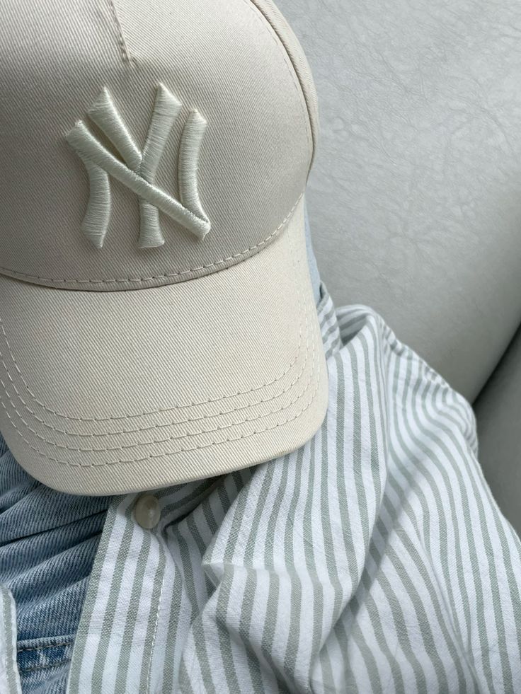 NYC Heritage Cap – Beige