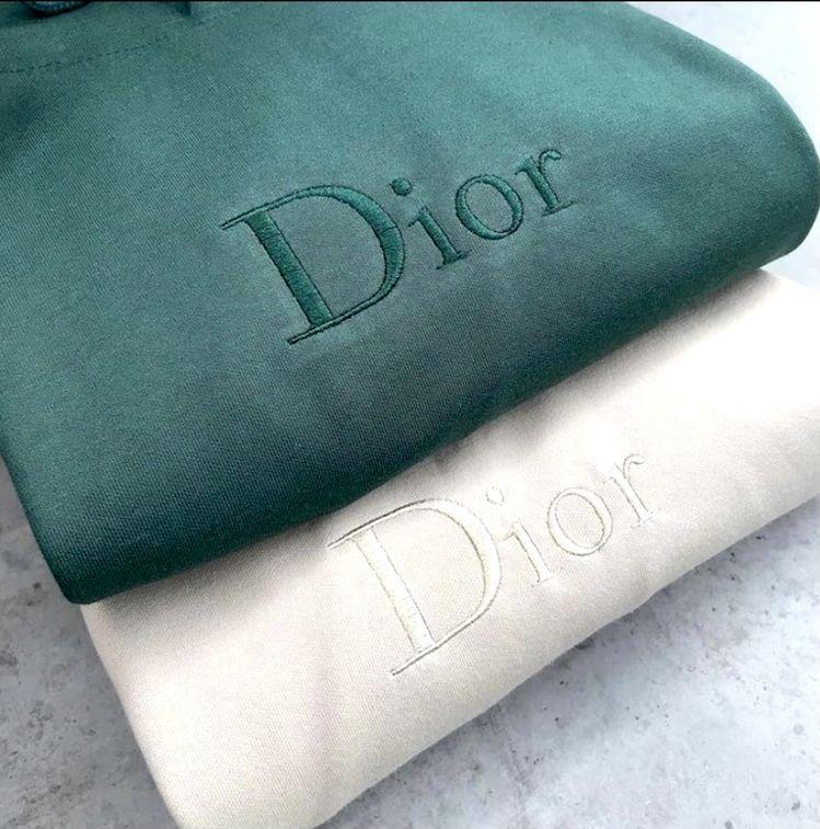 Vintage Embroidered Sweatshirt