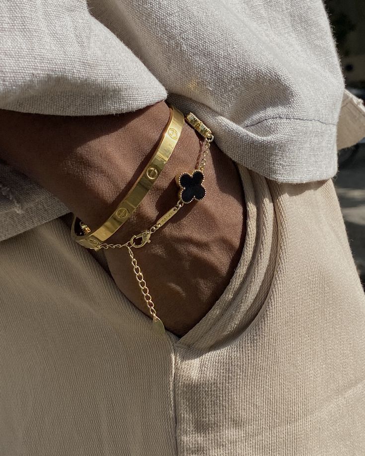 Luxury White Clover Bracelet